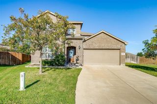 301 Sunspike Court, Burleson, TX 76028
