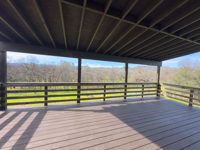 13672 Twin Lakes Lane, Redding, CA 96003