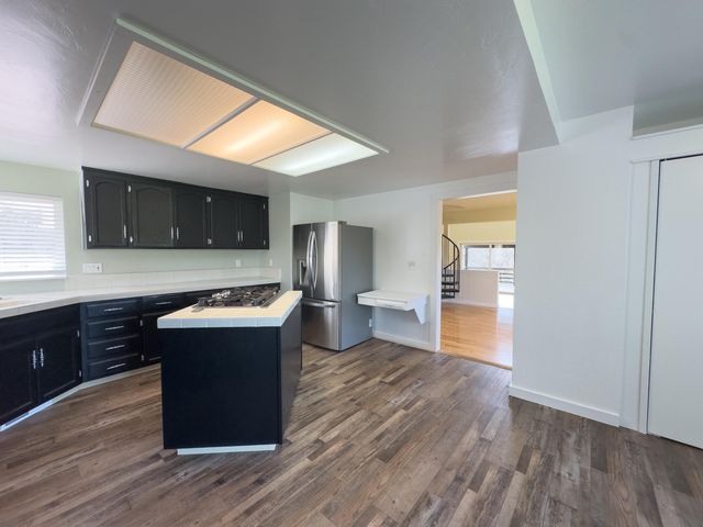 13672 Twin Lakes Lane, Redding, CA 96003