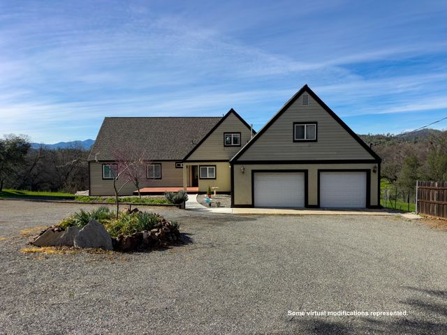 13672 Twin Lakes Lane, Redding, CA 96003