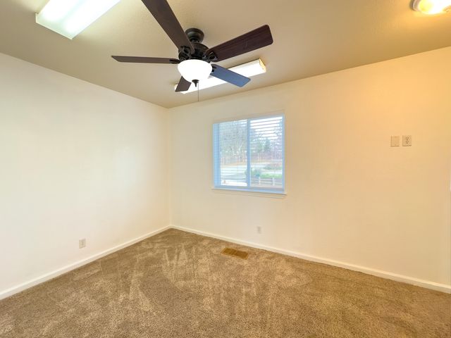 13672 Twin Lakes Lane, Redding, CA 96003