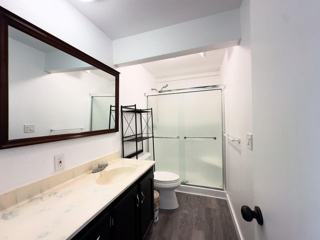 13672 Twin Lakes Lane, Redding, CA 96003