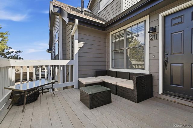8331 S Upham Way 211, Littleton, CO 80128