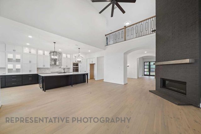 933 Groundwater Way, League City, TX 77573