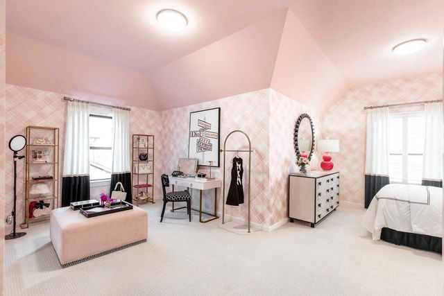 933 Groundwater Way, League City, TX 77573