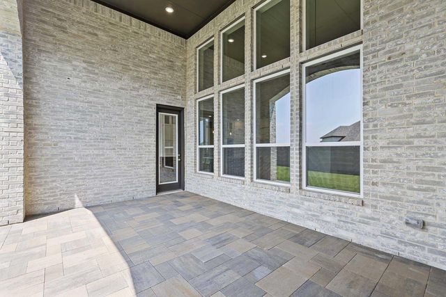 933 Groundwater Way, League City, TX 77573