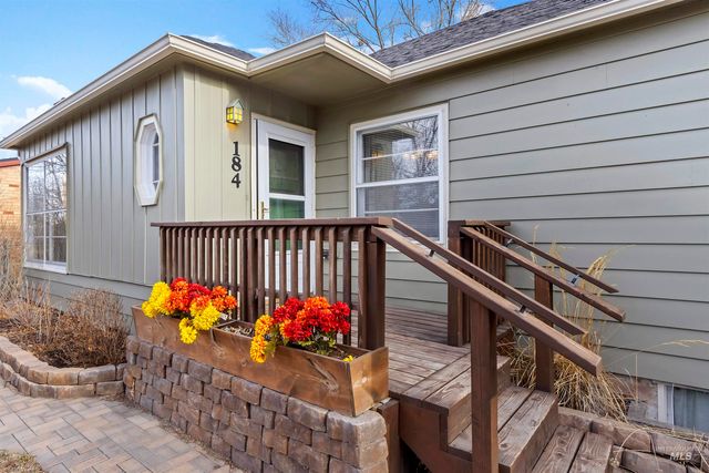184 Taylor, Twin Falls, ID 83301