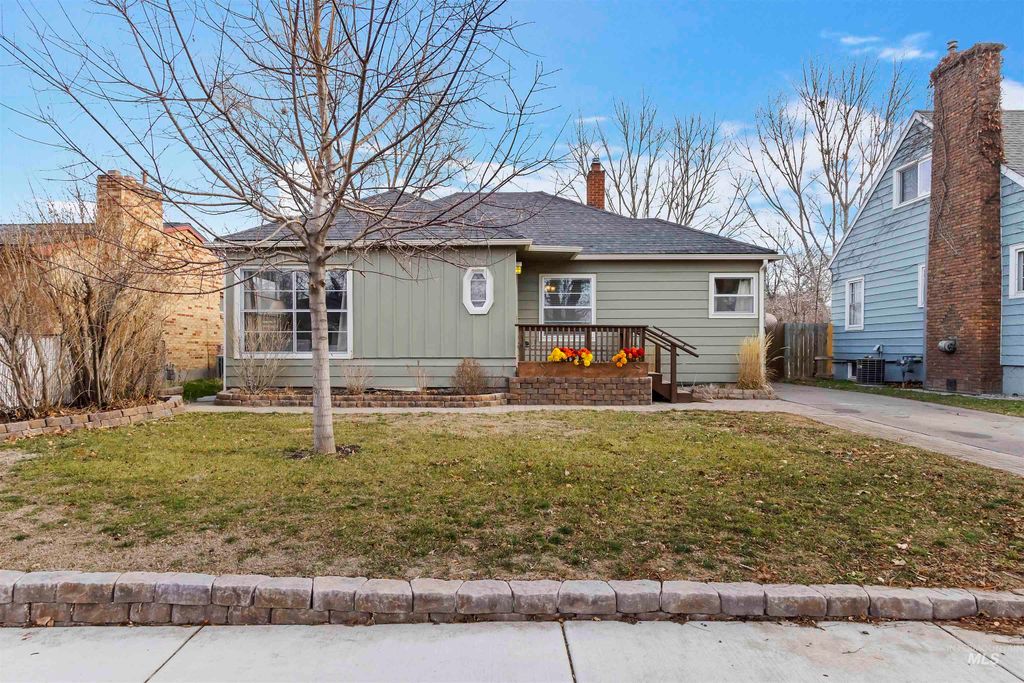 184 Taylor, Twin Falls, ID 83301