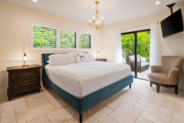 9890 SW 138th St, Miami, FL 33176