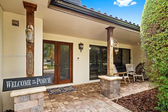 9890 SW 138th St, Miami, FL 33176