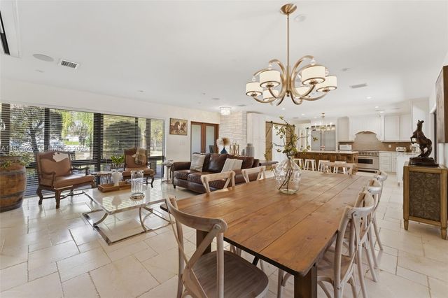 9890 SW 138th St, Miami, FL 33176