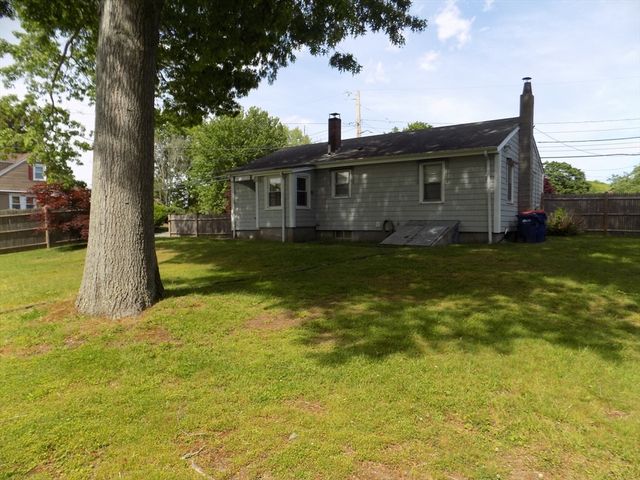 266 Alden Rd., Fairhaven, MA 02719