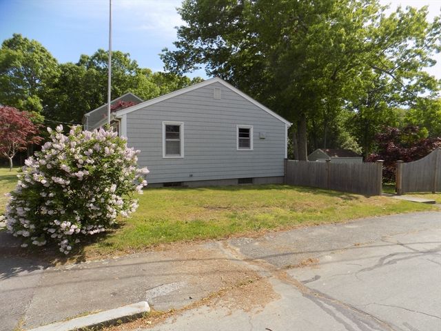 266 Alden Rd., Fairhaven, MA 02719