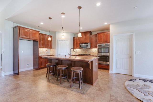 9991 Spring St, Galt, CA 95632