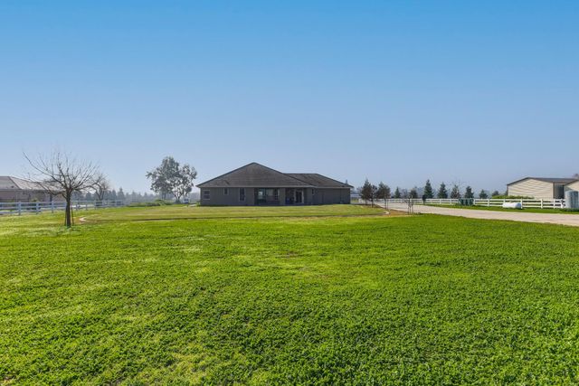 9991 Spring St, Galt, CA 95632