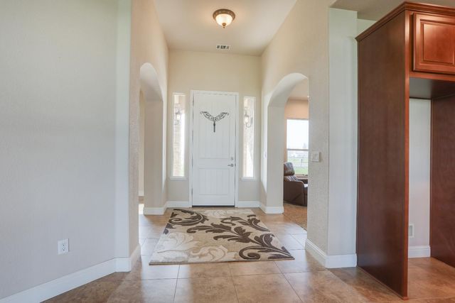 9991 Spring St, Galt, CA 95632