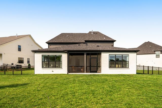3455 Burgate Trl, Thompsons Station, TN 37179