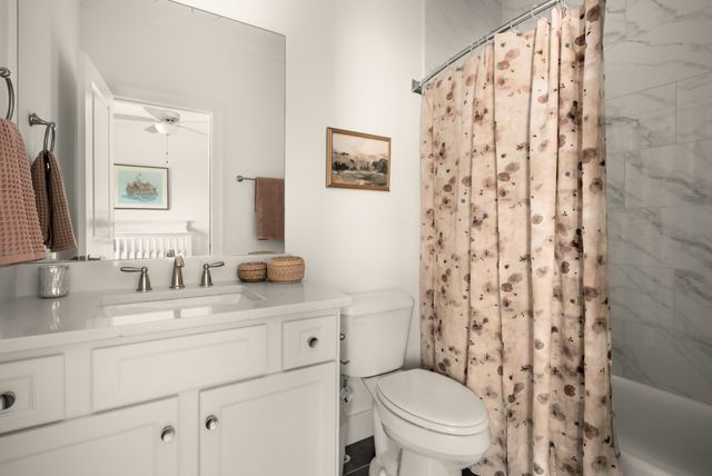 3455 Burgate Trl, Thompsons Station, TN 37179