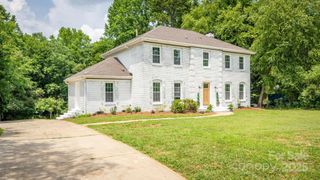 8337 Norcroft Drive, Charlotte, NC 28269