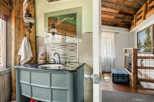 33141 Big Bear Lake Road, Running Springs, CA 92382