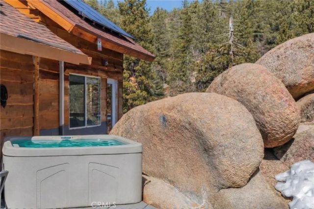 33141 Big Bear Lake Road, Running Springs, CA 92382