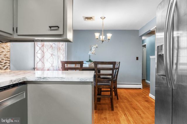849 E UNION, Allentown, PA 18109