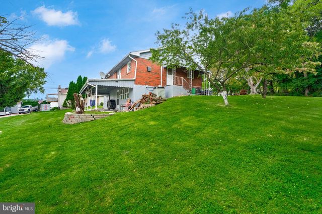 849 E UNION, Allentown, PA 18109
