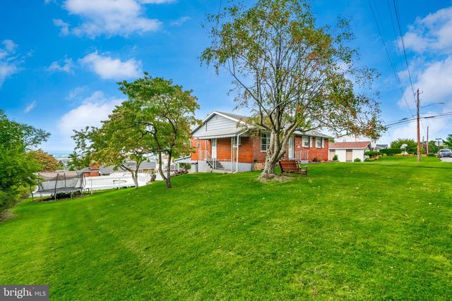 849 E UNION, Allentown, PA 18109