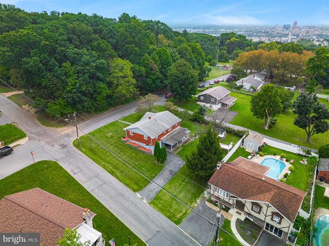 849 E UNION, Allentown, PA 18109