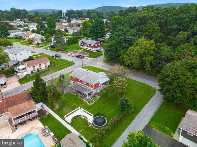 849 E UNION, Allentown, PA 18109
