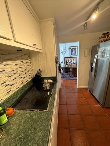 2451 Brickell Ave 16U, Miami, FL 33129