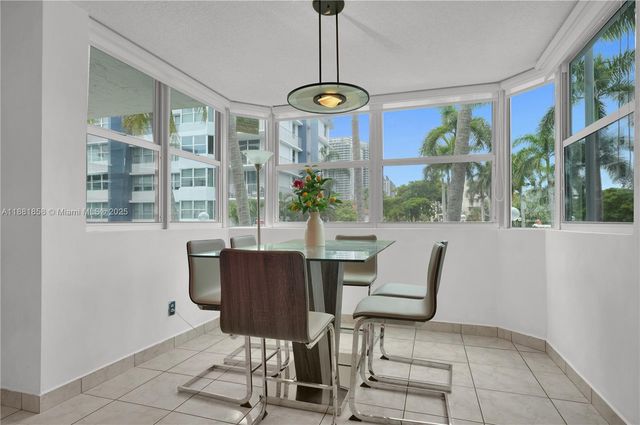 16558 NE 26th Ave 2A, North Miami Beach, FL 33160