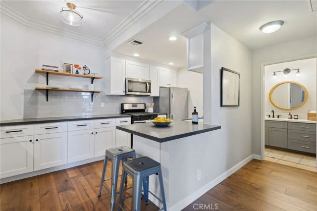 10021 Tabor Street 302, Los Angeles, CA 90034