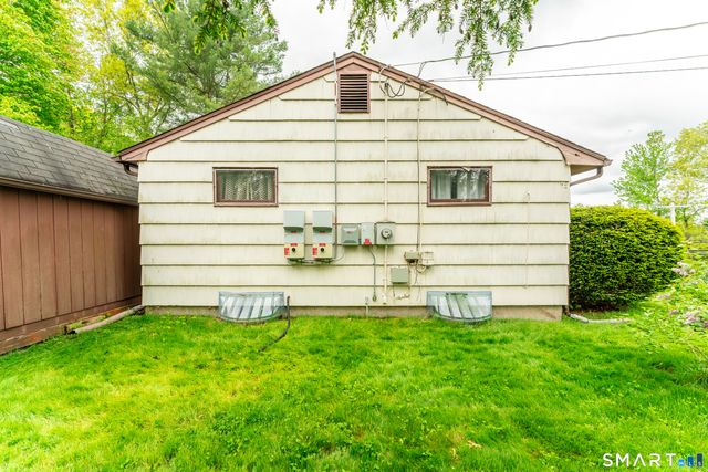 107 Dart Hill Road, South Windsor, CT 06074