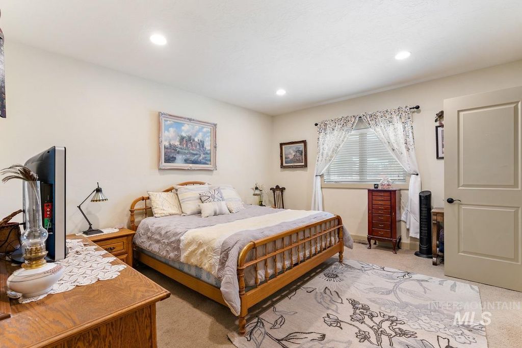 4532 Oak Road, Ontario, OR 97914 photo 14