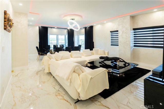 1155 N Brand Boulevard 706, Glendale, CA 91202