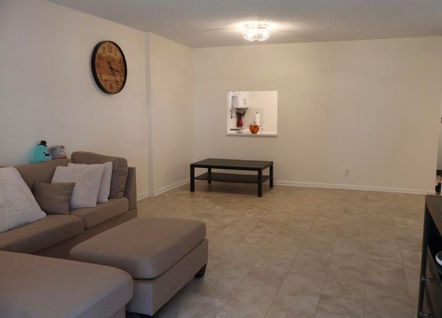 7080 NOVA Drive 307B, Davie, FL 33317