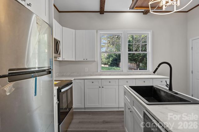 606 Townsend Avenue, Gastonia, NC 28052