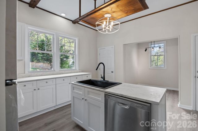 606 Townsend Avenue, Gastonia, NC 28052