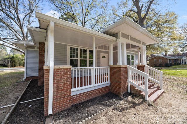 606 Townsend Avenue, Gastonia, NC 28052