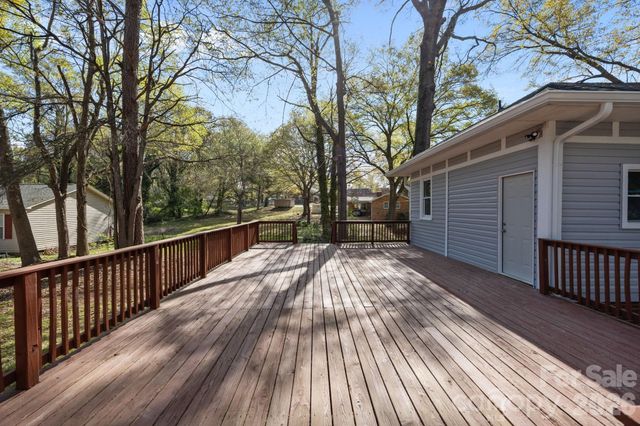 606 Townsend Avenue, Gastonia, NC 28052