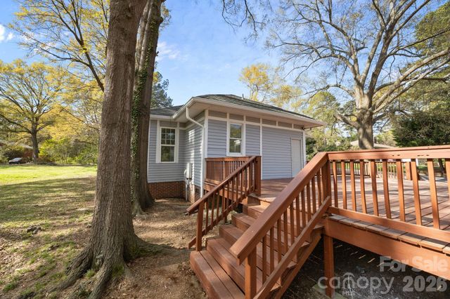 606 Townsend Avenue, Gastonia, NC 28052