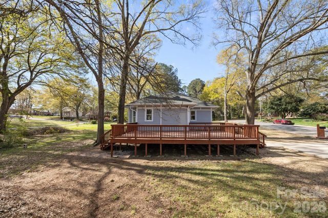 606 Townsend Avenue, Gastonia, NC 28052