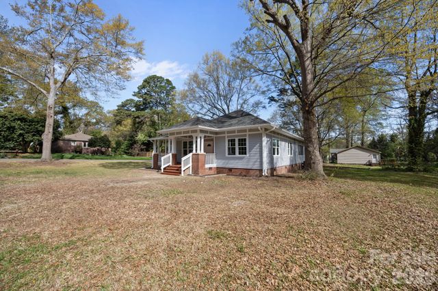606 Townsend Avenue, Gastonia, NC 28052