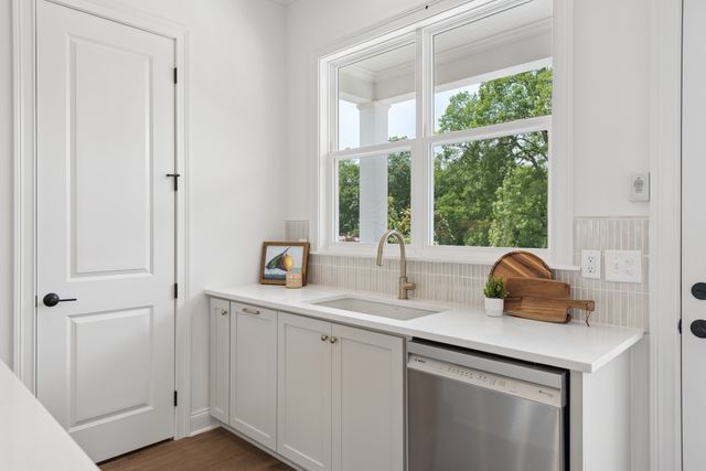 4009 Forestside Dr, Franklin, TN 37064