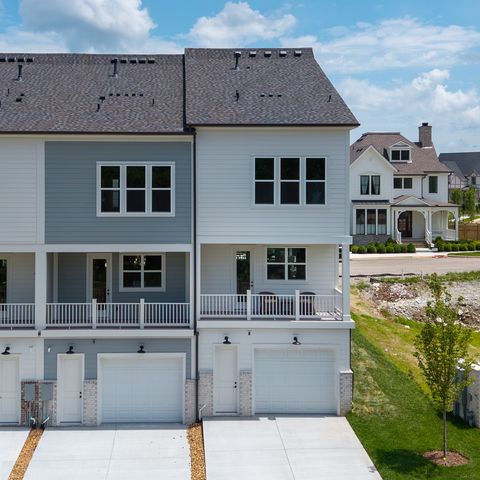 4009 Forestside Dr, Franklin, TN 37064