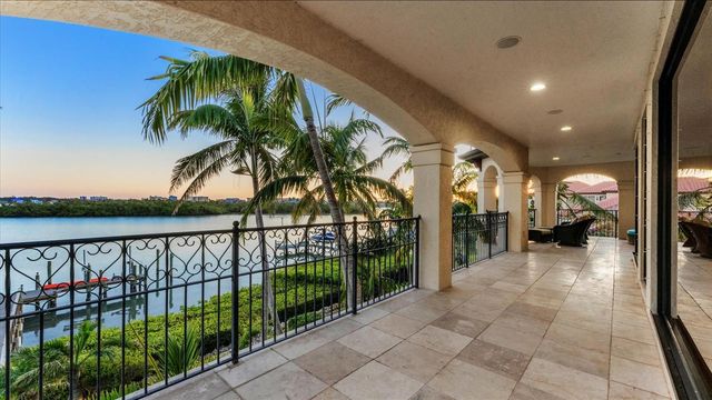 419 BAYVIEW PARKWAY, Nokomis, FL 34275