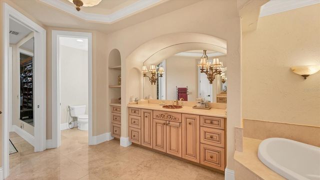 419 BAYVIEW PARKWAY, Nokomis, FL 34275