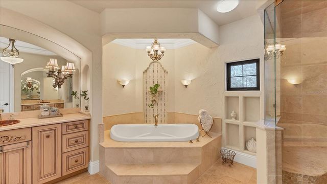 419 BAYVIEW PARKWAY, Nokomis, FL 34275