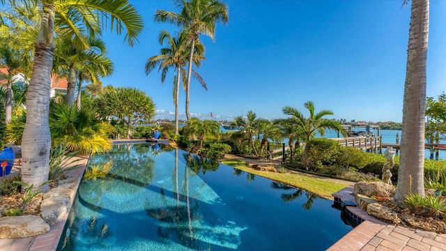 419 BAYVIEW PARKWAY, Nokomis, FL 34275